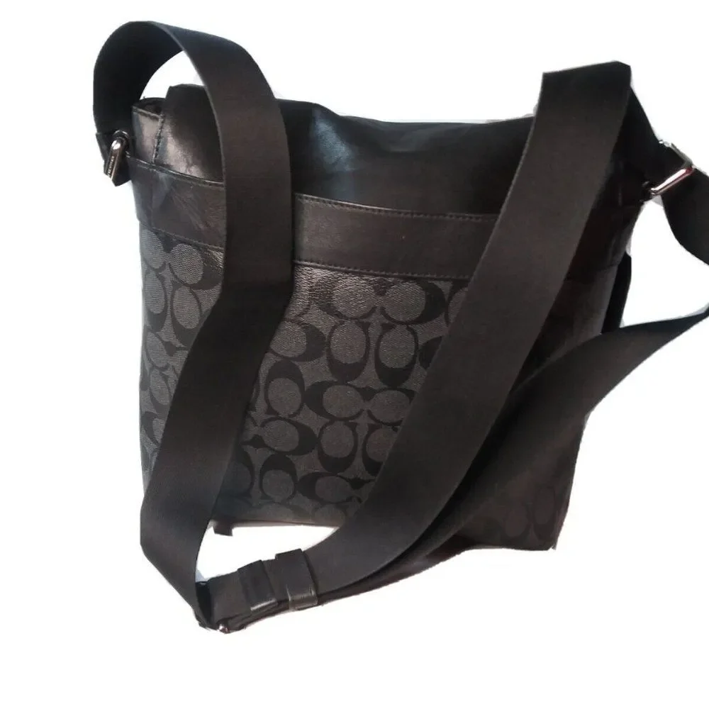 Coach F28575 Men's Charles Messenger Bag In Signature Coated Canvas Bag
